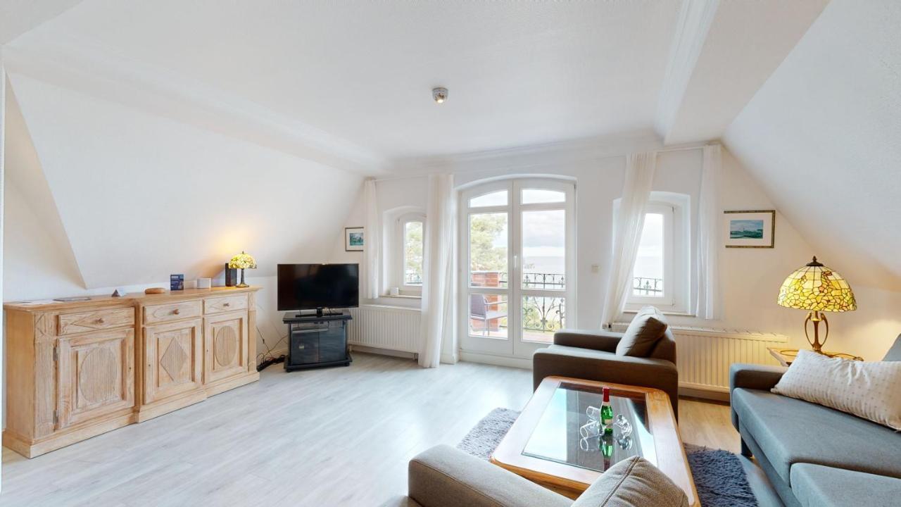 Fewo Direkt Am Strand Mit Meerblick Und Balkon,Villa Glueckspilz, Binz Kültér fotó