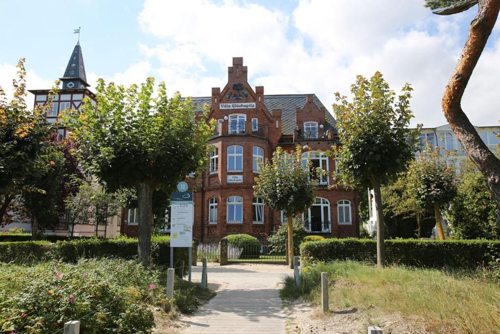 Fewo Direkt Am Strand Mit Meerblick Und Balkon,Villa Glueckspilz, Binz Kültér fotó